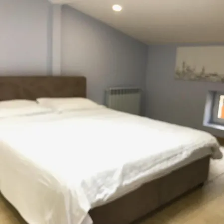 Romantic Lux Vivaldi Svobode Avenue 39 公寓 利沃夫