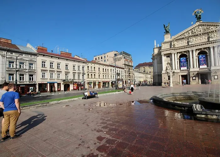 Romantic Lux Vivaldi Svobode Avenue 39