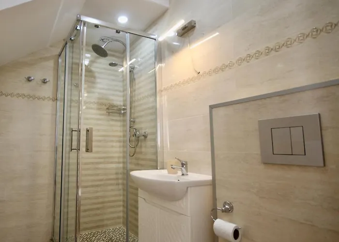 아파트 Romantic Lux Vivaldi Svobode Avenue 39